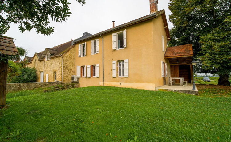 Maison Verlus 4 pièce(s) 119.99 m2 1